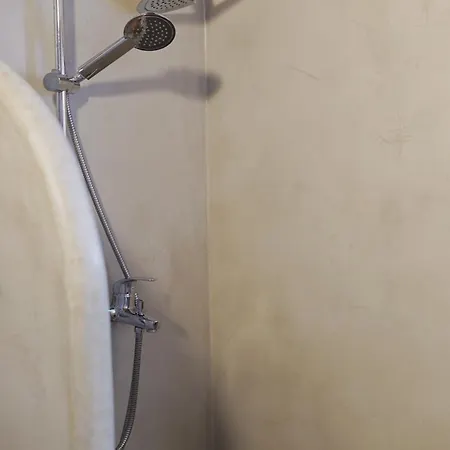 Lägenhet Apleton House At Zacharias Kímolos